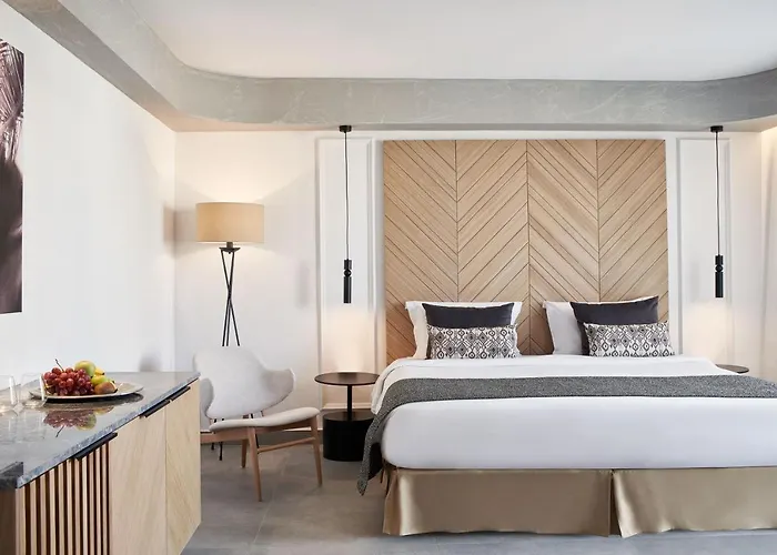 Atlantica Caldera Palace