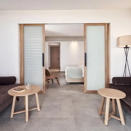 Курортний комплекс Atlantica Caldera Palace 5*