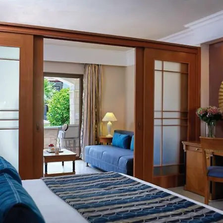 Atlantica Caldera Palace Resort