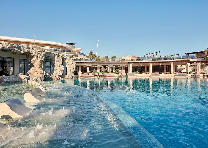 Atlantica Caldera Palace Resort